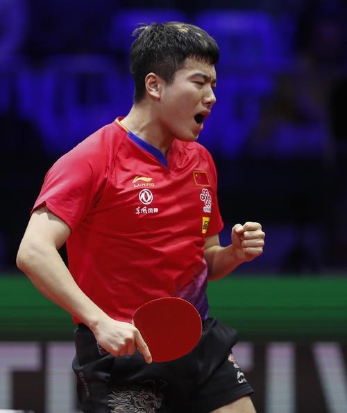 钟的激烈角 钟的激烈角