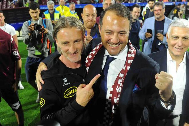 感受他们的 感受他们的