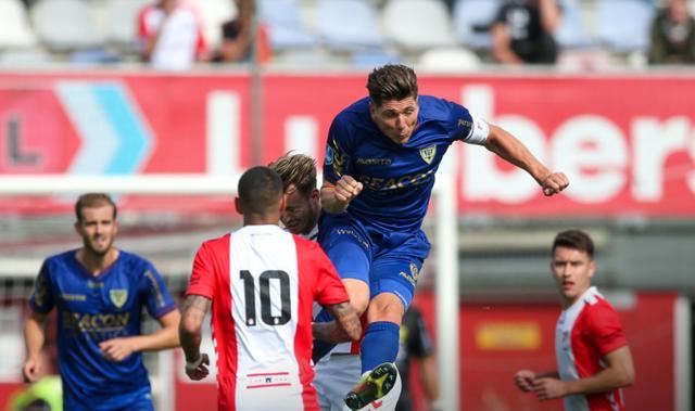 出致命一击 出致命一击