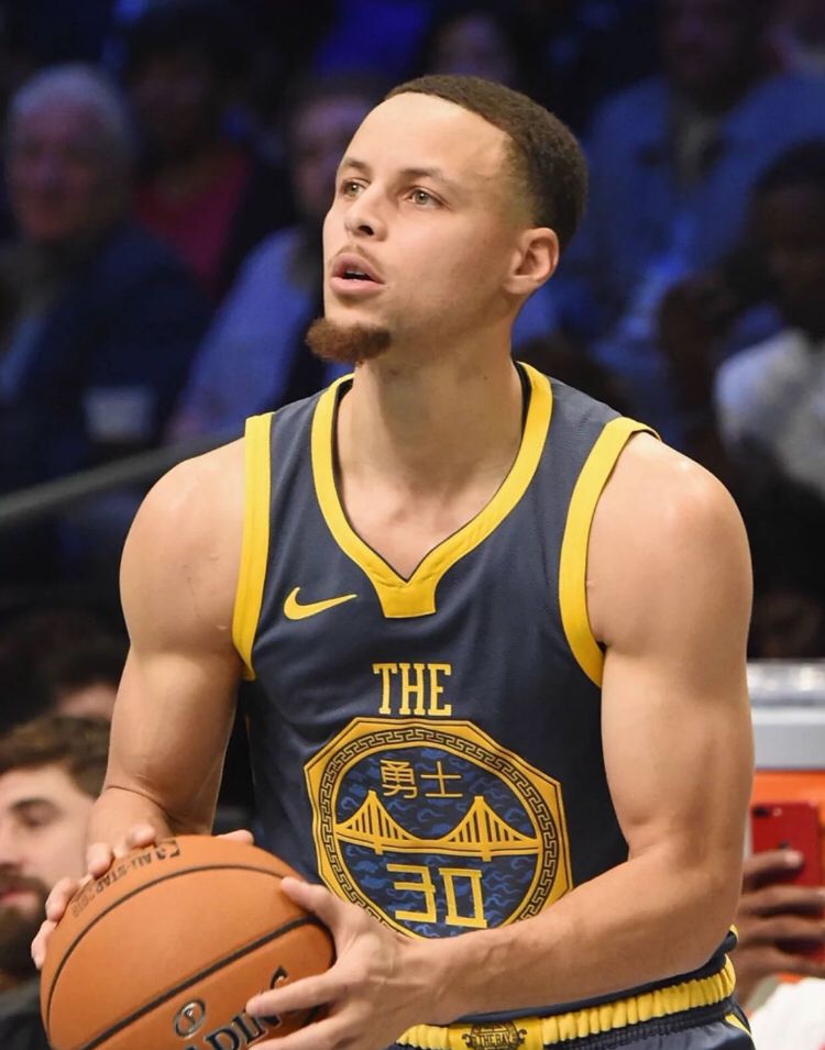 把球权交给 把球权交给